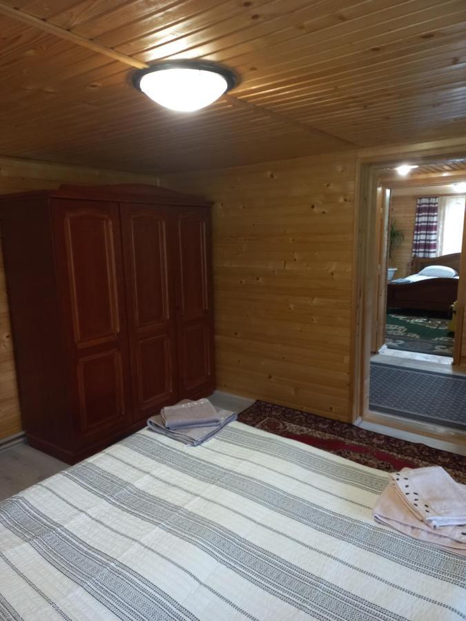 Садиба Федорчуків За Рікою Šešory Exteriér fotografie